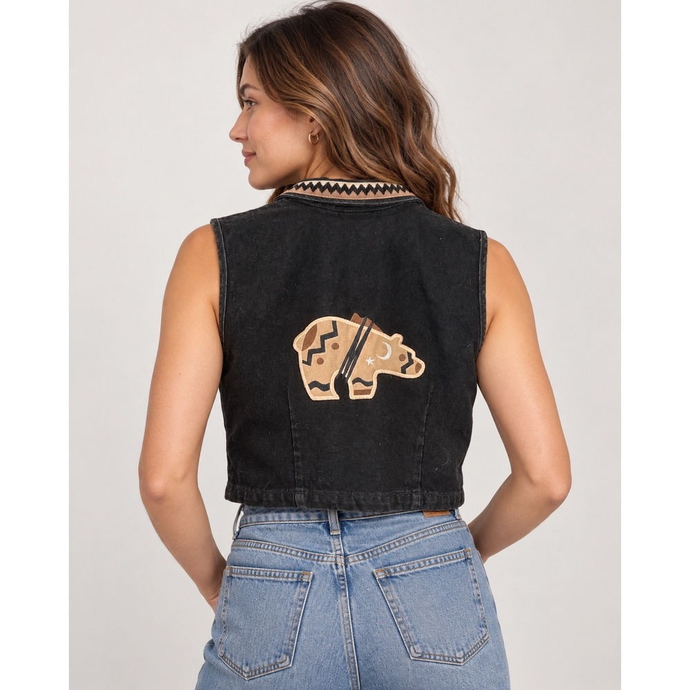 Wanted Threads Denim Vest Womens Large Black Bear Patch Western Boho Cotton USA